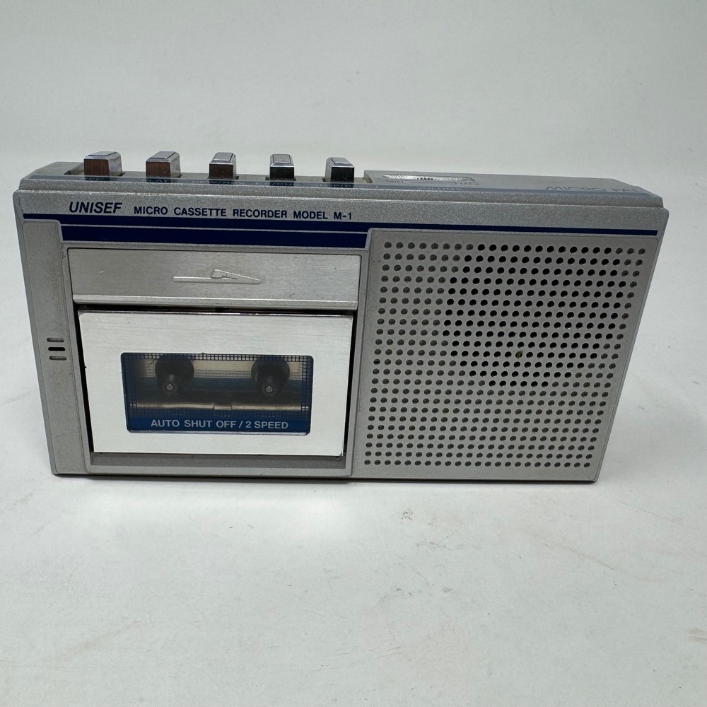 Unisef Micro Cassette Recorder Model M-1 Silver Micro Pal Vtg 1990 Japan READ